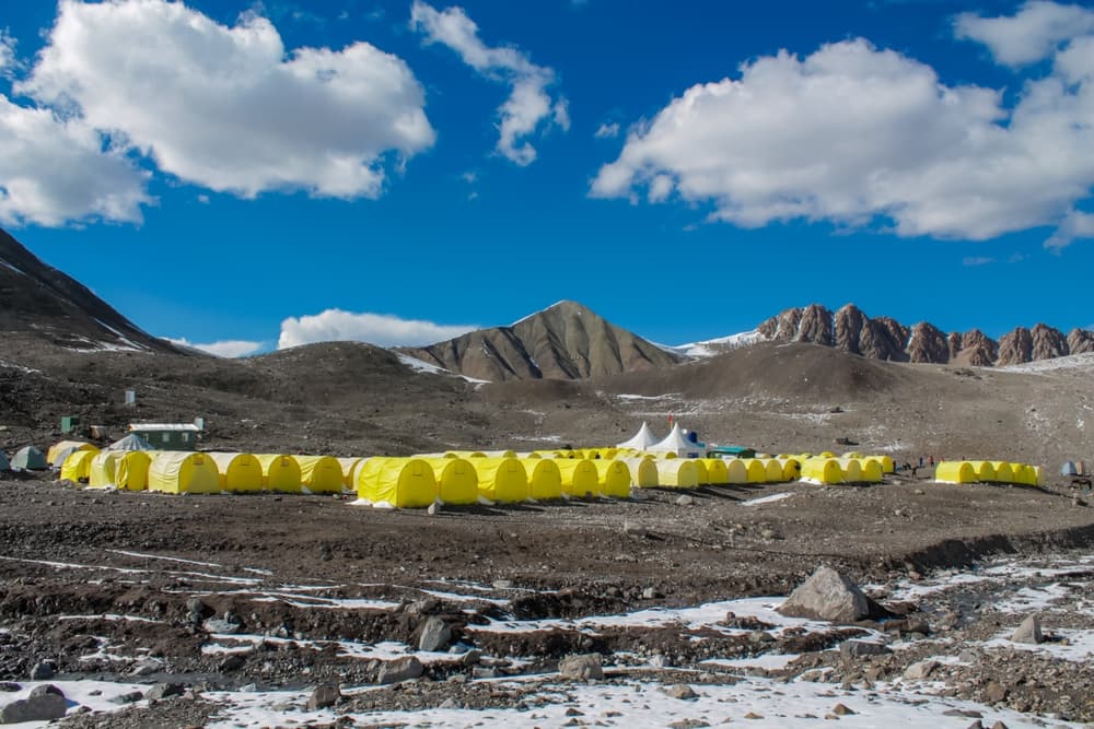 "Achik-Tash" Base Camp (Ak-Sai Travel)
