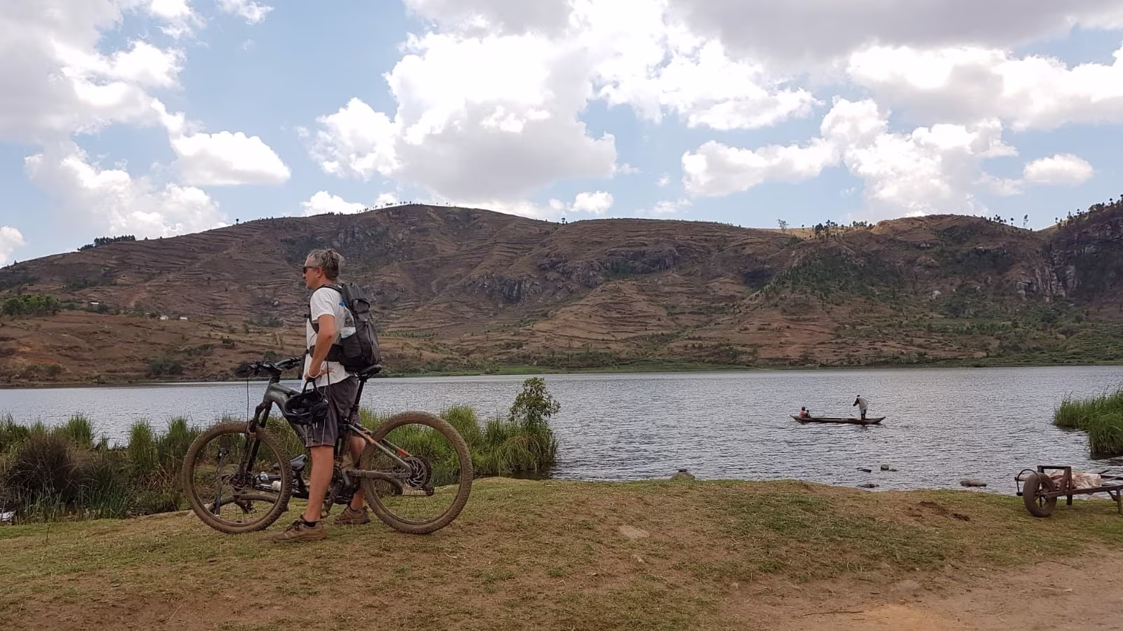 À la découverte des paysages de l'Ouest de Tana en VTT et randonnée pédestre